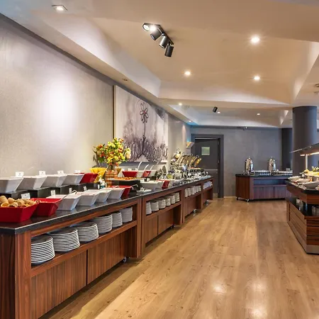 Anatolia מלון 4*